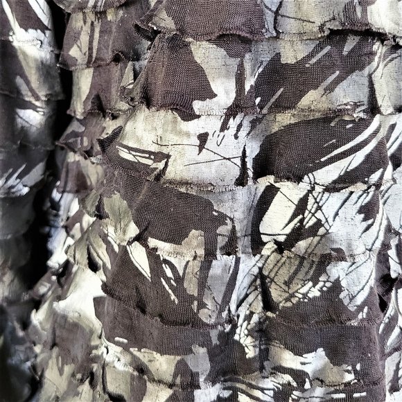 CHICO'S Travelers Black White Tiered Ruffle Open Front Jacket Sz 3 or XL 16 - Picture 2 of 6